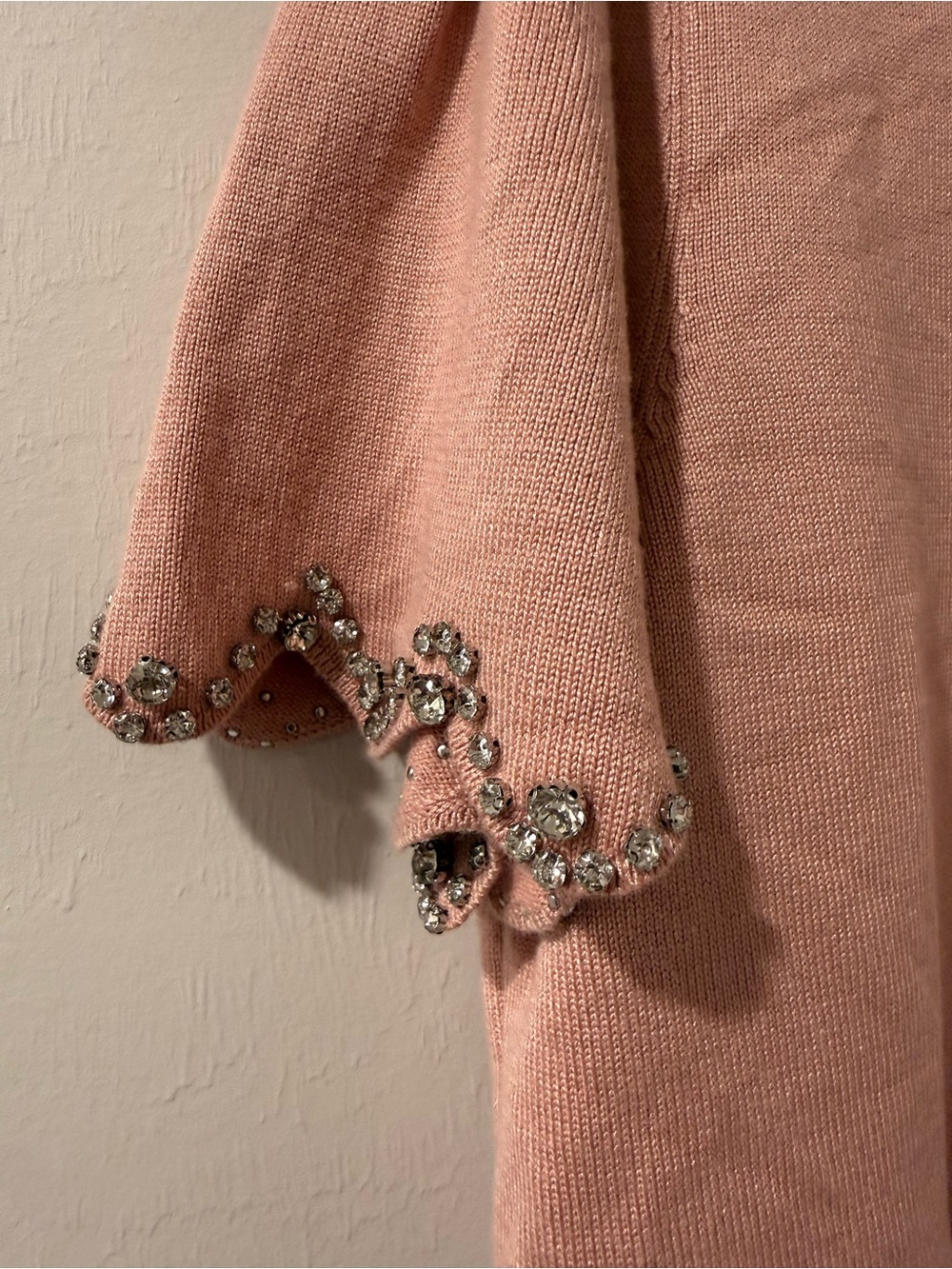 Adrianna Papell Pink Rhinestone Scallop Hem Short Sleeve Sweater M Holiday - Picture 6 of 10